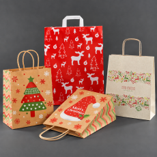 Papiertasche mit Weihnachtsmotiv